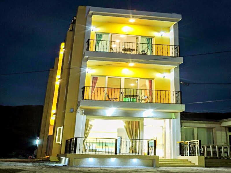 Tiffany Homestay Cape Eluanbi Extérieur photo